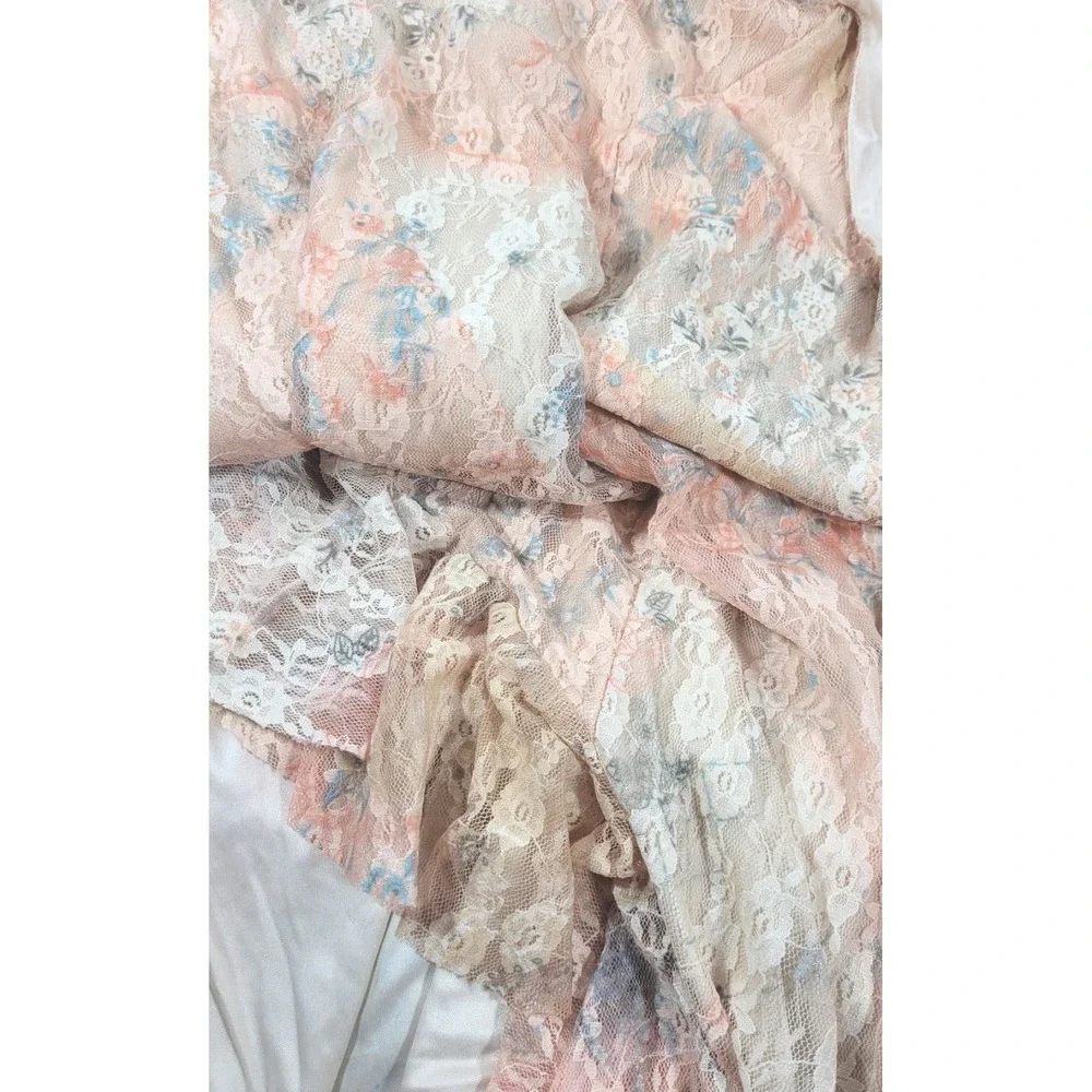 Kimchi Blue Asymetrical Handkerchief Hem Lace Boho Slip Dress - Peach - XS - Picture 4 of 5